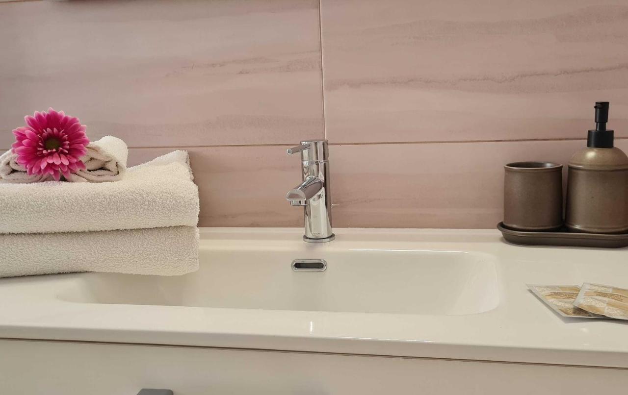Rita Home B&B Соренто Екстериор снимка