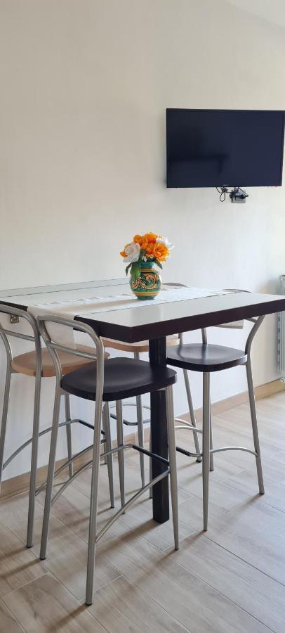Rita Home B&B Соренто Екстериор снимка